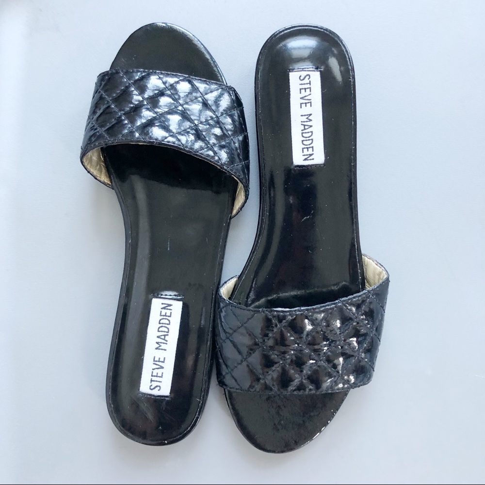 Steve Madden slides